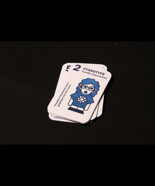 Photo des cartes en pile